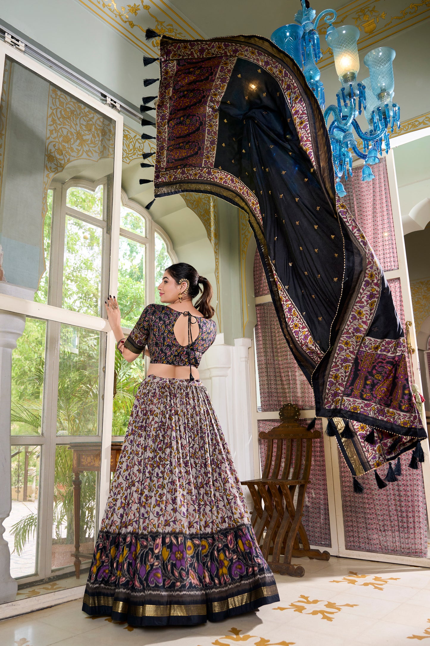 Modern Look – Women's Tussar Silk Lehenga Choli Set with Timeless Elegance
