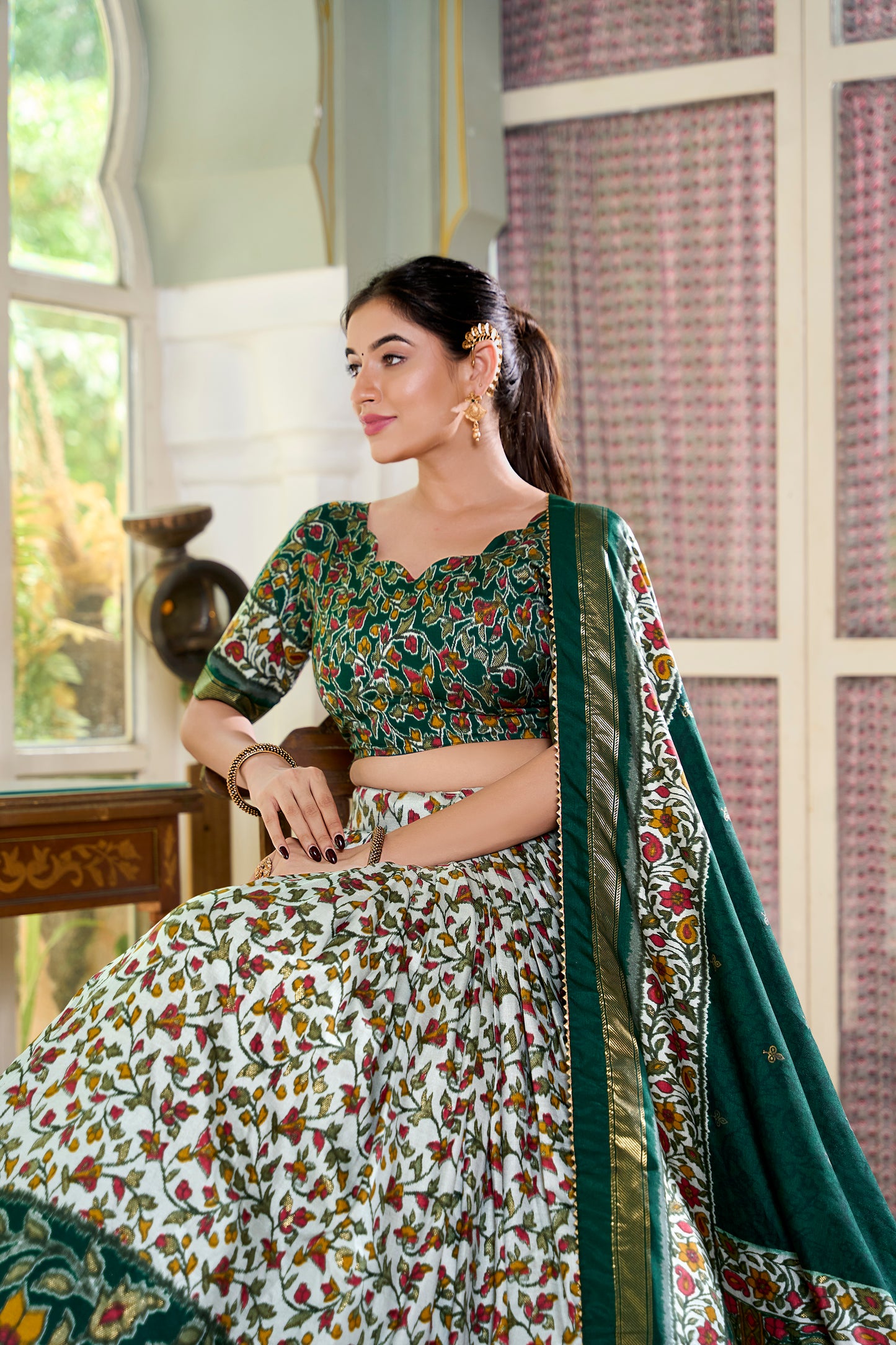 Modern Look – Women's Tussar Silk Lehenga Choli Set with Timeless Elegance