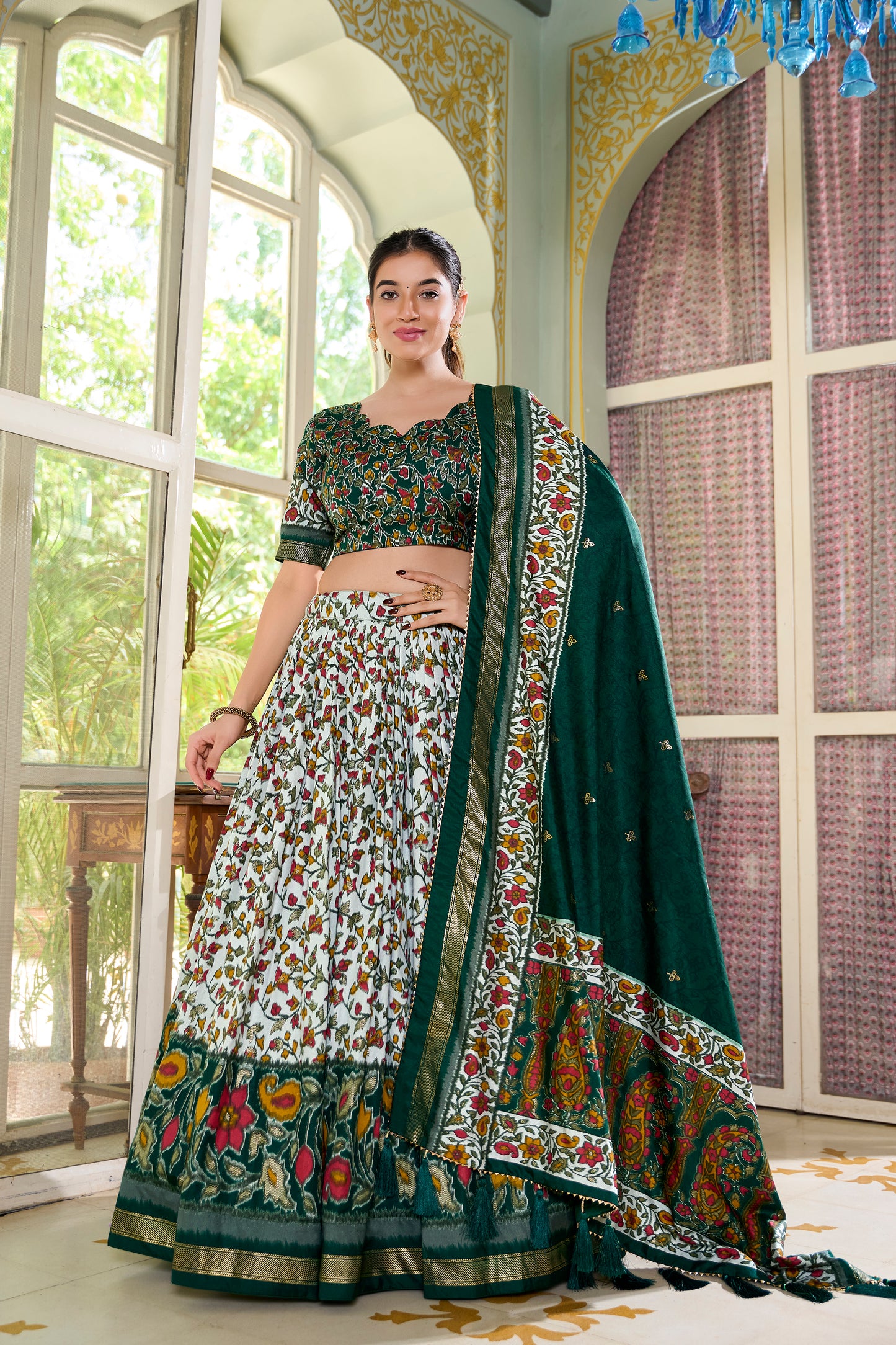 Modern Look – Women's Tussar Silk Lehenga Choli Set with Timeless Elegance