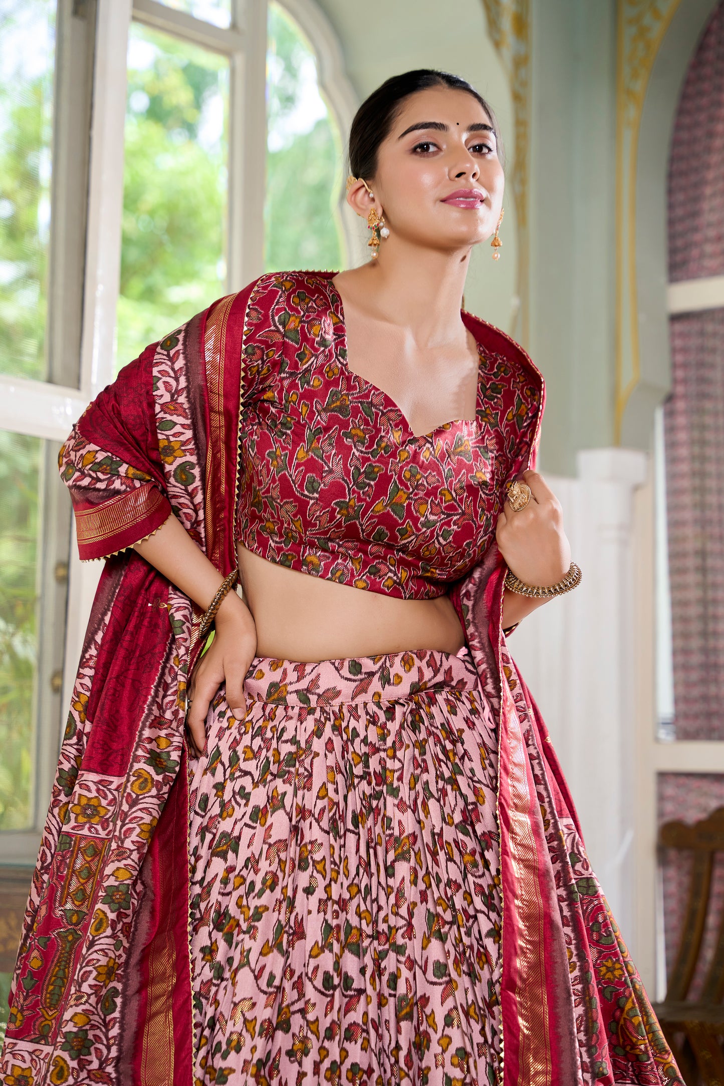Modern Look – Women's Tussar Silk Lehenga Choli Set with Timeless Elegance