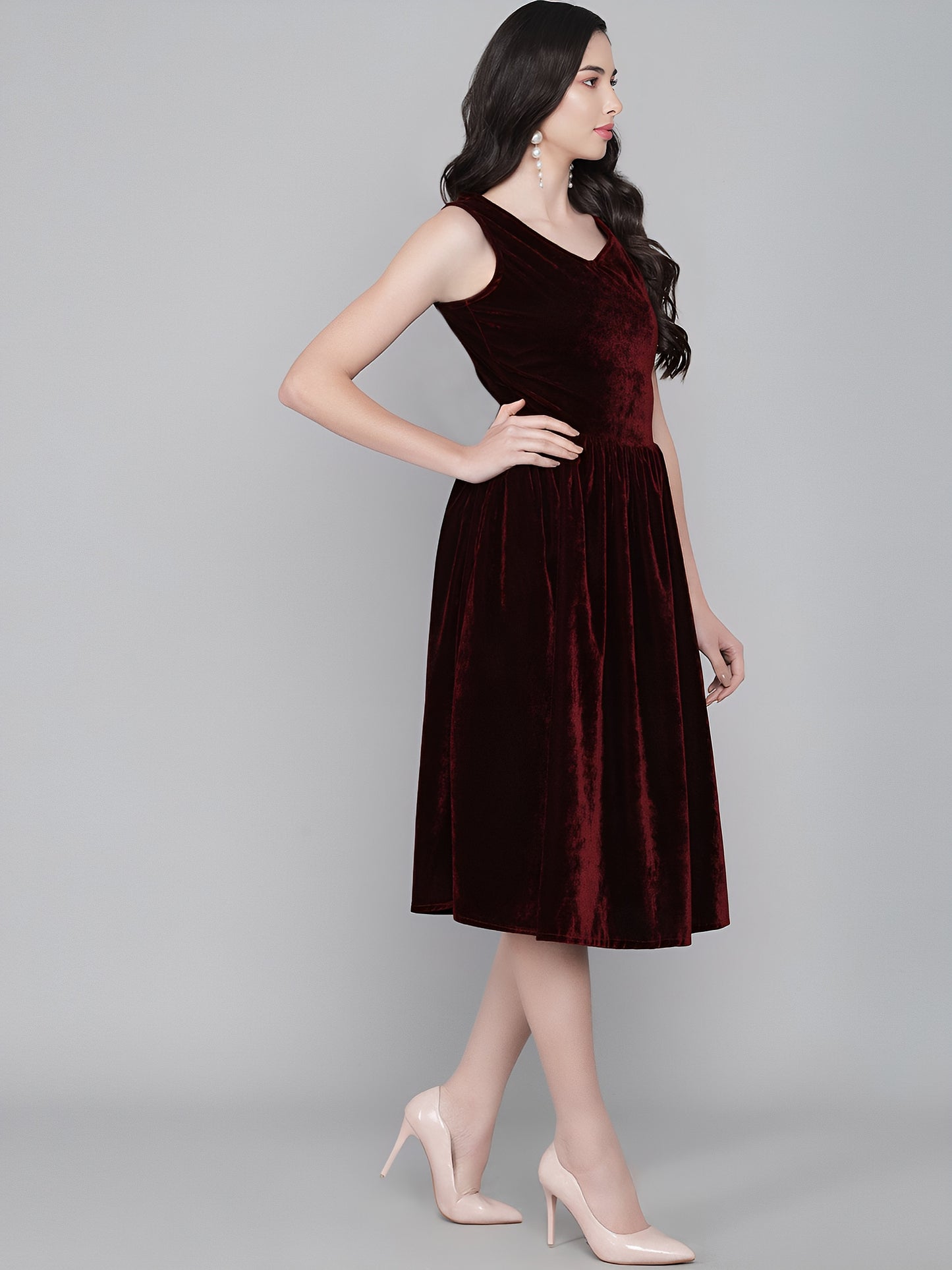 Women’s Dark Maroon Velvet Fit and Flare Dress – Elegant Party Wear Dress with Soft Touch & Flowy Silhouette (Copy)