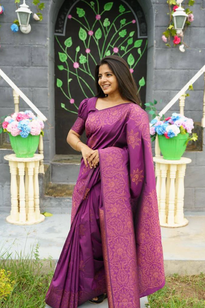 Graceful Banarasi Soft Silk Saree with Detailed Zari Work and Classic Pallu Elegance