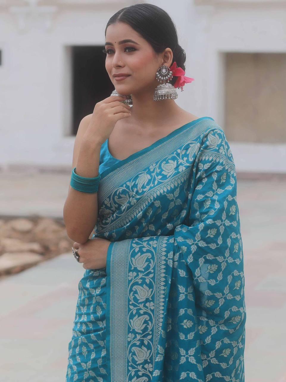 Banarasi Soft Silk Saree with Lustrous Zari Weave & Graceful Traditional Finish