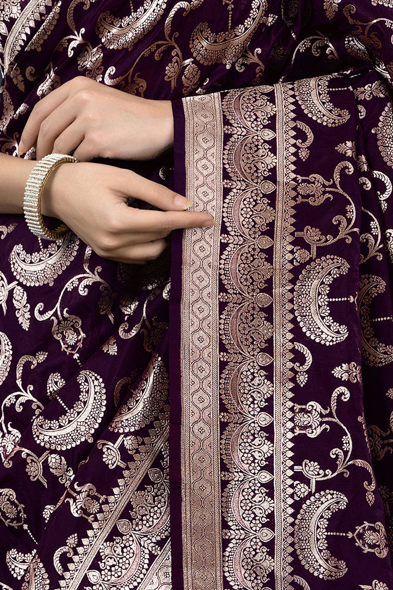 Graceful Banarasi Soft Silk Saree with Detailed Zari Work and Classic Pallu Elegance