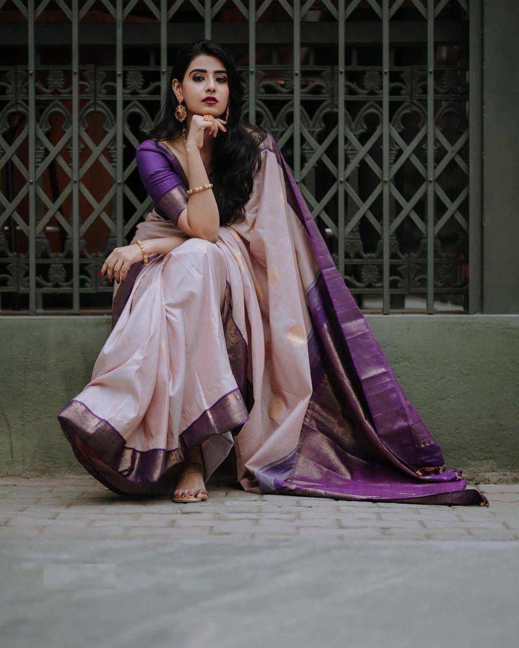 Graceful Banarasi Soft Silk Saree with Detailed Zari Work and Classic Pallu Elegance