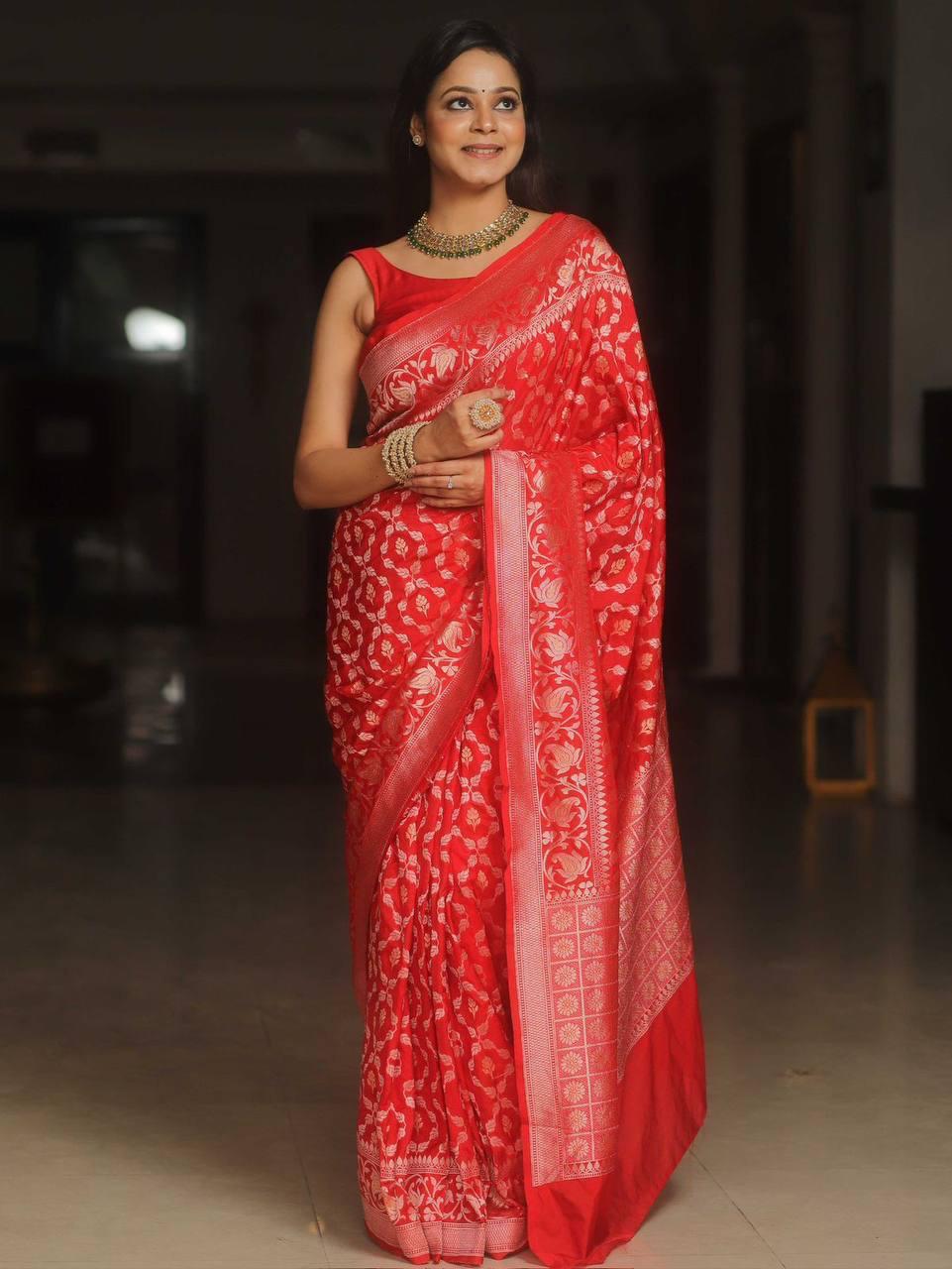 Banarasi Soft Silk Saree with Lustrous Zari Weave & Graceful Traditional Finish