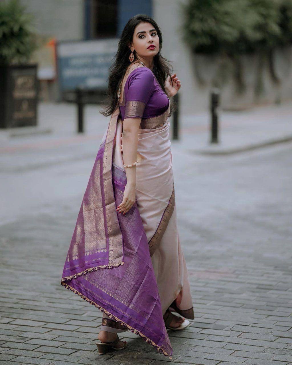 Graceful Banarasi Soft Silk Saree with Detailed Zari Work and Classic Pallu Elegance