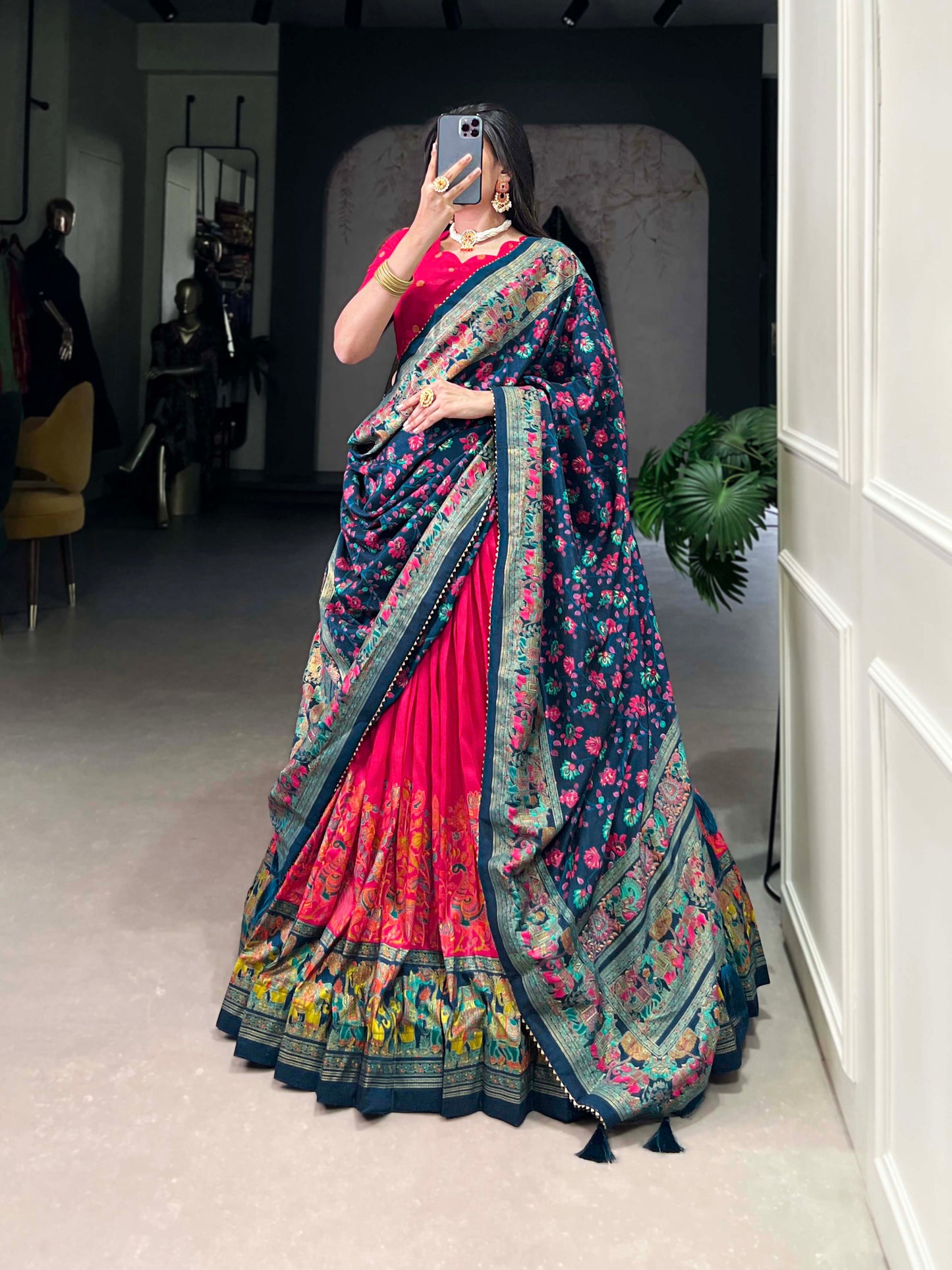 Exquisite Floral Fantasy – Women's Tussar Silk Lehenga Choli Set with Intricate Prints & Dupatta