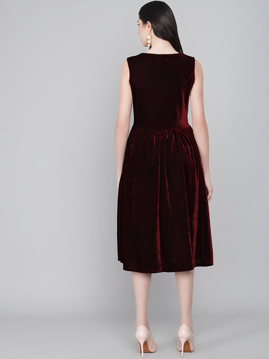 Women’s Dark Maroon Velvet Fit and Flare Dress – Elegant Party Wear Dress with Soft Touch & Flowy Silhouette (Copy)