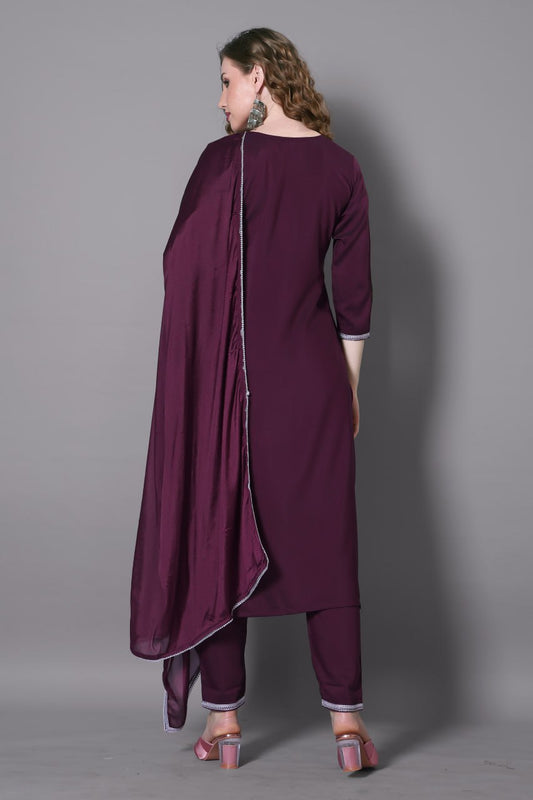 All-in-One Ethnic Charm: Fully Stitched Kurta, Pant & Dupatta Set – No Stitching Needed