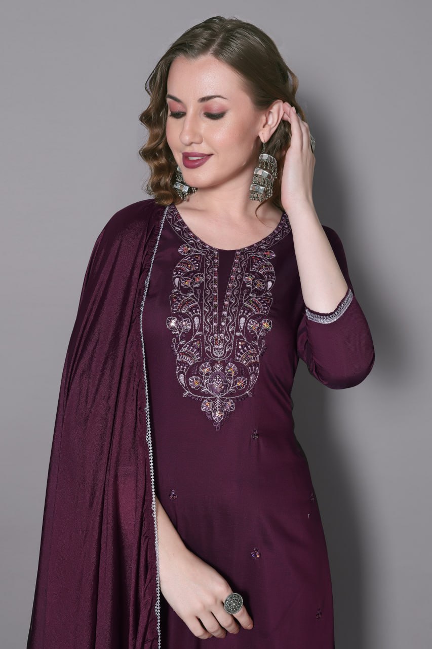 All-in-One Ethnic Charm: Fully Stitched Kurta, Pant & Dupatta Set – No Stitching Needed