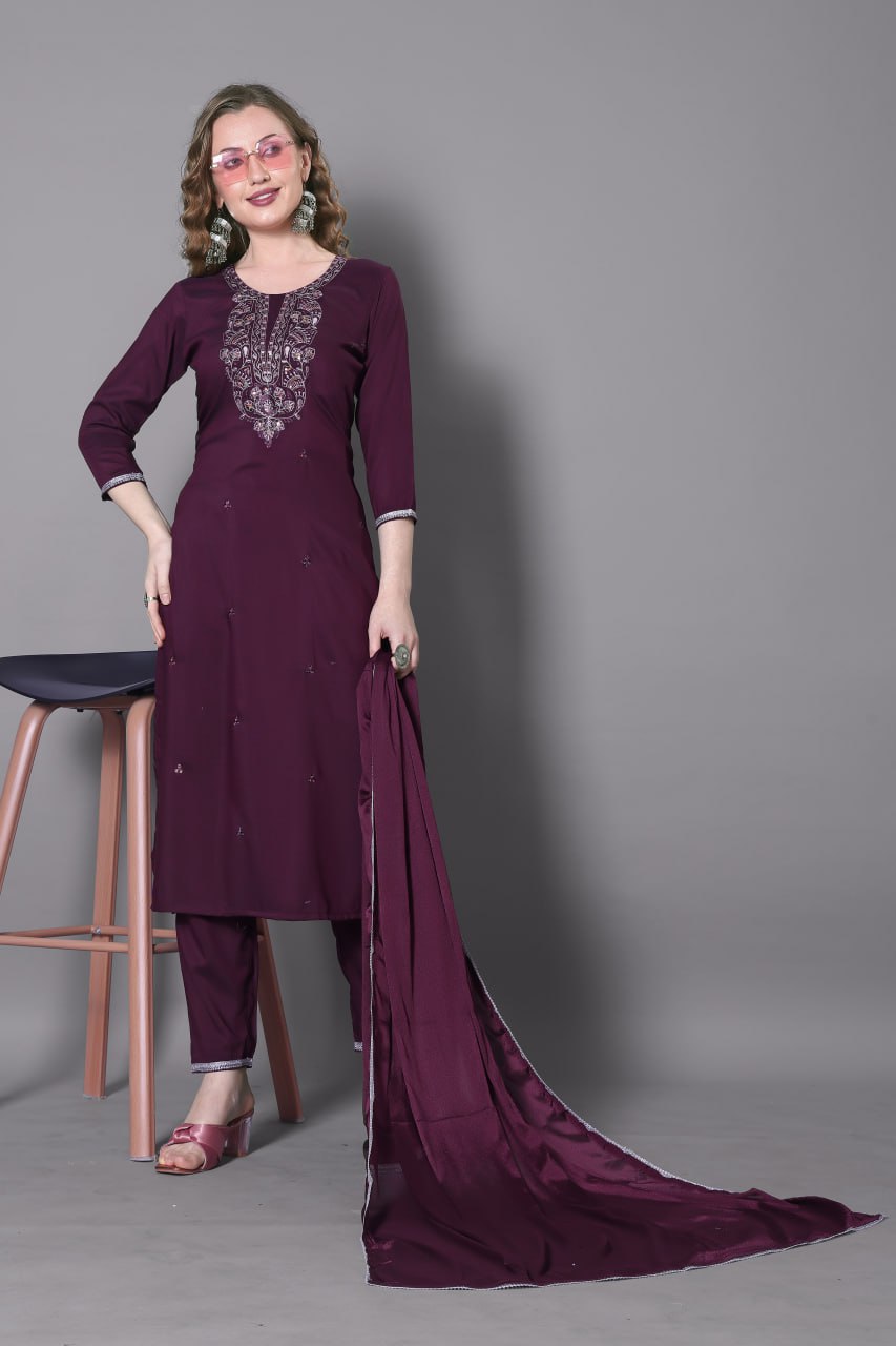 All-in-One Ethnic Charm: Fully Stitched Kurta, Pant & Dupatta Set – No Stitching Needed